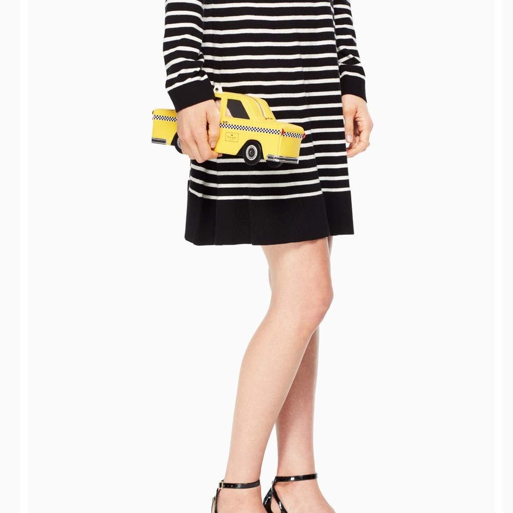 *SOLD* 🚕 Kate Spade Taxi Cab Bag 🚕 - Picture 2 of 16